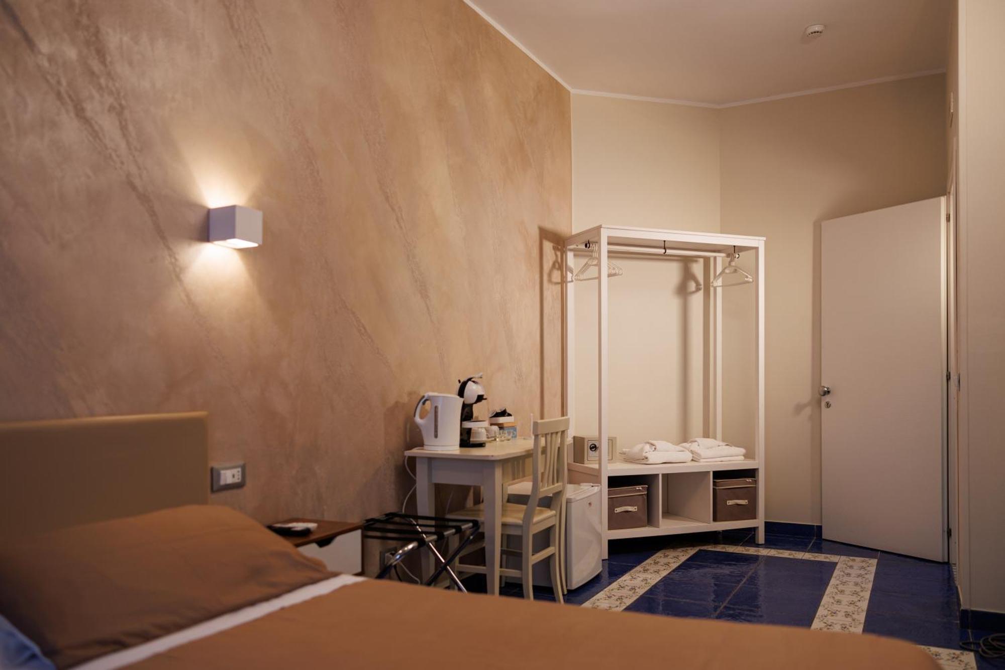 The Reef Bed and Breakfast Sorrento Exteriör bild